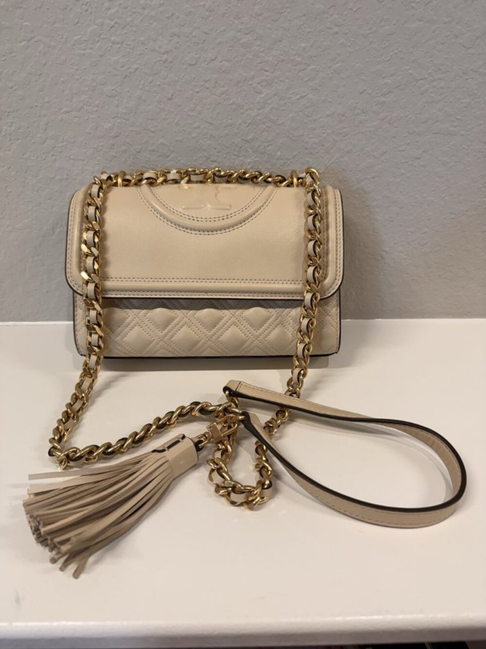 Tory Burch Small Fleming Convertible Shoulder Bag Cream Quilted Leather Chain